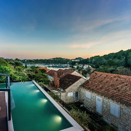 Villa Emotha
