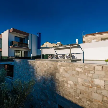 Emotha Villa *